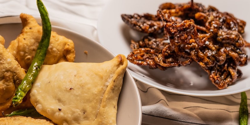 Which are the best Indian snacks brand all around the India?